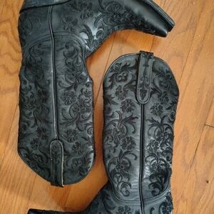 Old Gringo Black Floral Heeled Boots